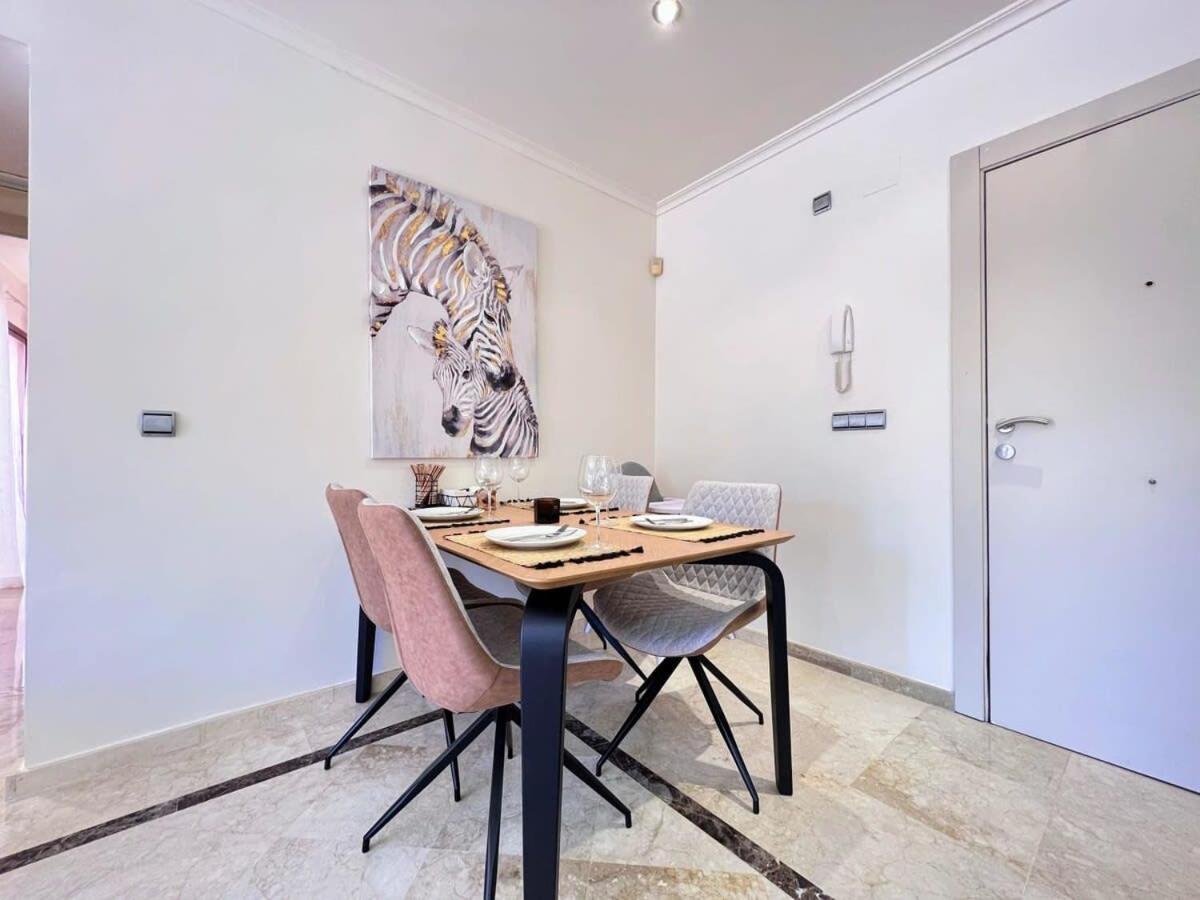 Apartment Modern 2 Bedroom Beachside Nr72